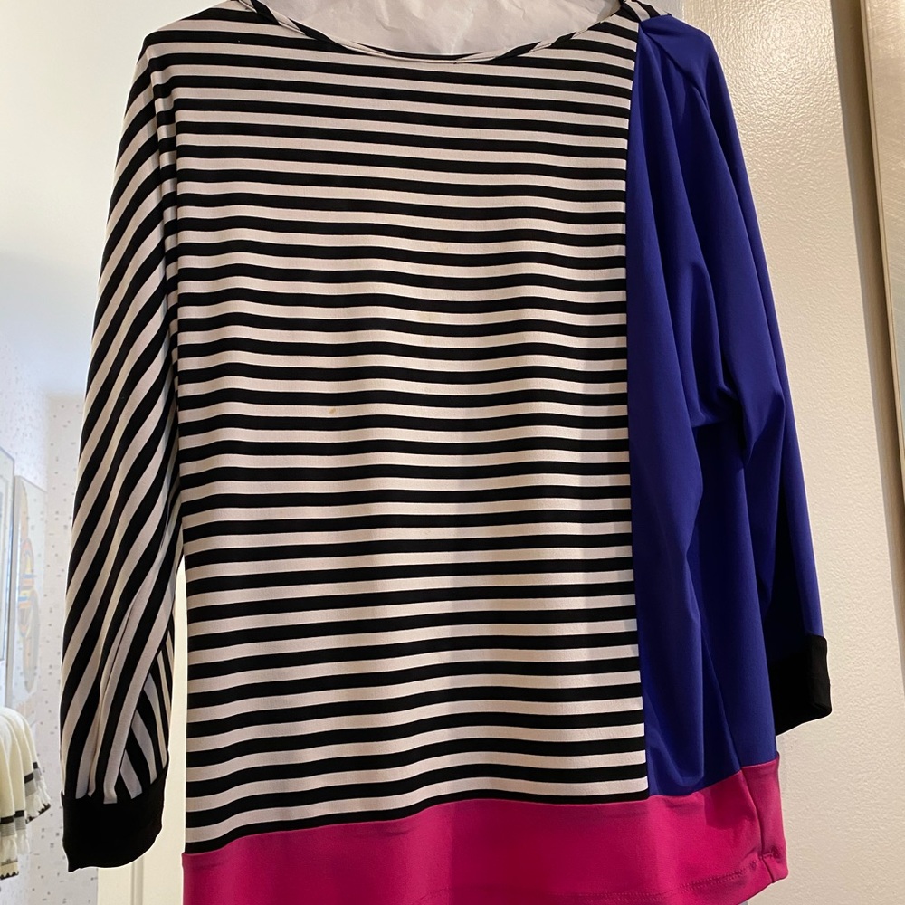 Colorful top